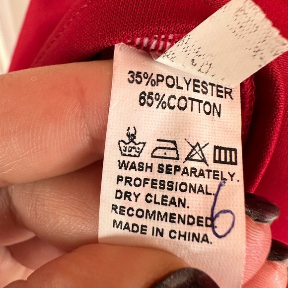 ✨ NWOT Red High Low Asymmetrical Peplum Top - Picture 7 of 8